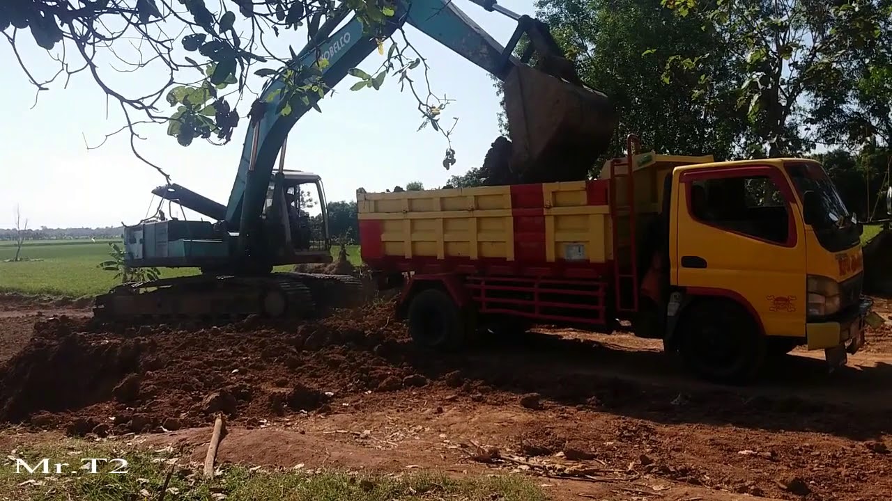 Download 6000 Koleksi Gambar Galian Tanah Dengan Excavator Terbaik 