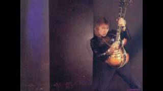 Aldo Nova - Victim of a Broken Heart chords