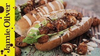 Scallop Po Boy for Jamal Edwards | Food Busker screenshot 5