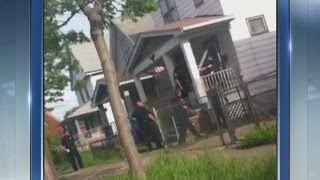 6pm: Emotional cops recount Seymour rescue
