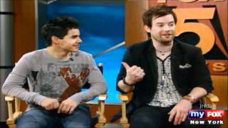 06-13 David Archuleta w/ Cook @ IdolChatter Interview (aired 28 May 2008)