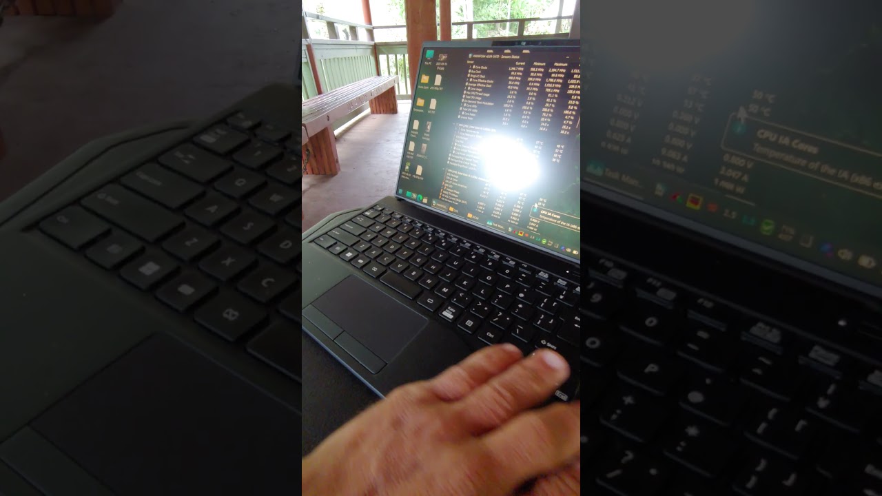 2026-02-05 [Th] 10-36 Выбор ноутбука из за наличия защитной пленки