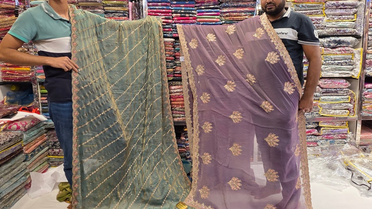 ঈদের জন্য—পিওর দুবাই শিমার ও ক্রাশ সিল্ক! 🌙✨নতুন কালেকশন থেকে আপনার প্রিয় শাড়িটি বুঝে নিতে চলে আসুন 