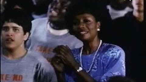 Thelma Houston & The Winans - Lean on Me