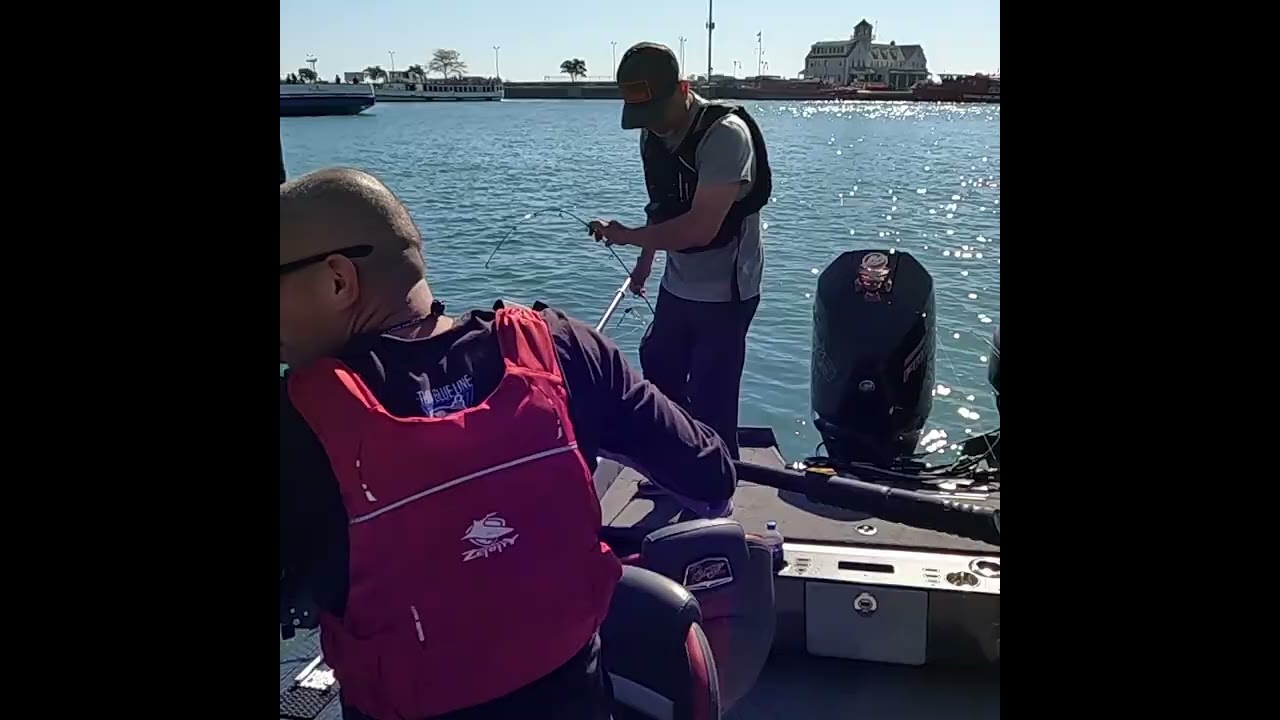 chicago lake front smallmouth bass fishing