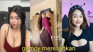 kumpulan cewe tobrut goyang tiktok! dibayangin aja ga bisa dimiliki