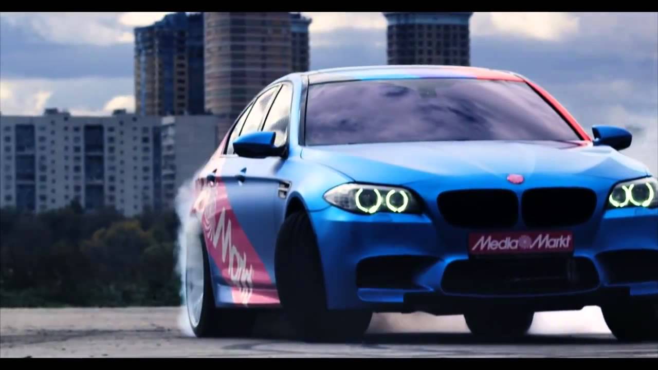 Реклама bmw с мадонной