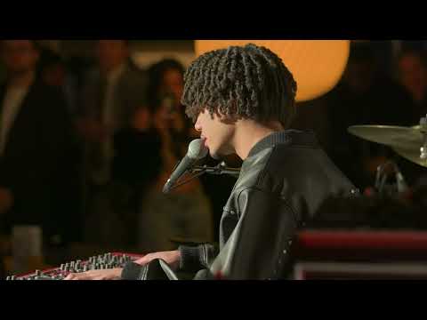 Bryant Barnes - “I'd Rather Pretend” [Live @ Chosen Family NYC]