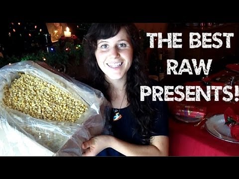 The BEST Raw Vegan Christmas Presents!