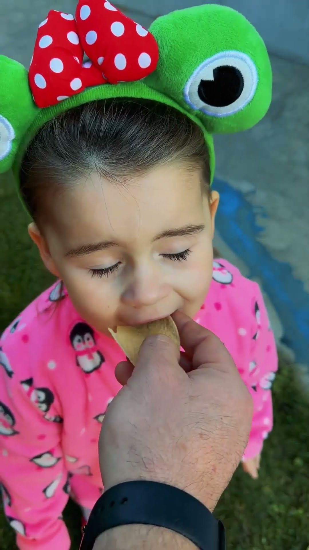 comedy: ?cute baby pranks dad?❤️?