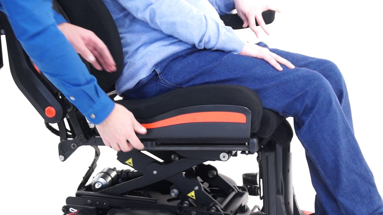 QUICKIE Q700 M SEDEO ERGO Elektrorollstuhl - Abschwenkbare seitliche Polsterung