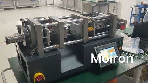 High speed desktop injection molding machine