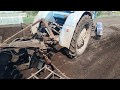 Вспашка огорода трактором т40