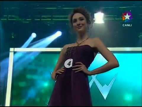 Miss Turkey Universe 2012 - Cagil Özge Özkul // Evening Gown