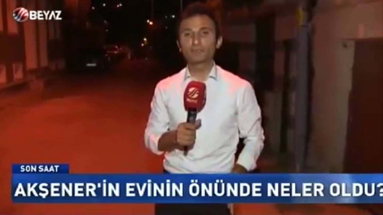 Meral Akşener�in evinin önünde Darbe Girişimi sabahı hangi evraklar Meral Akşener�in evinin önünde Darbe Girişimi sabahı hangi evraklar