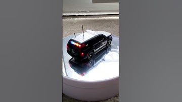 Greenlight collectibles Texas state trooper Tahoe 1/64 scale LED lights