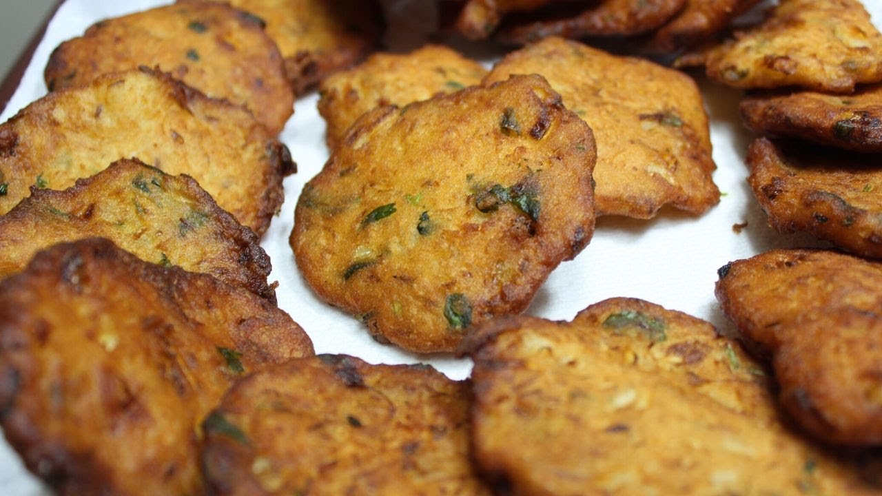 Crispy delicious zucchini fritters recipe zucchini vada recipe