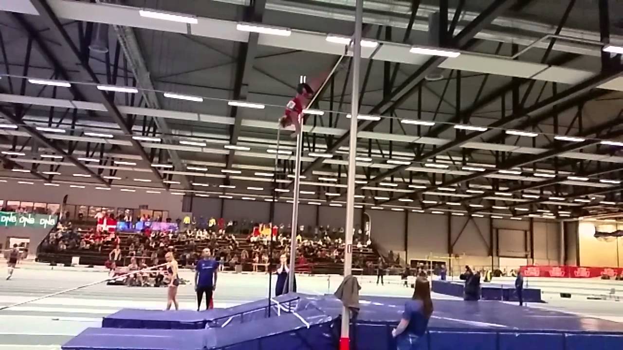 Pole vault Eirik Dolve 5.45m slow motion YouTube
