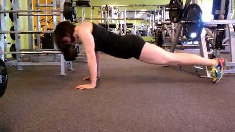 Vickety split push-ups