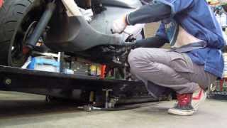 誰でもできるぞプラグ交換(笑)