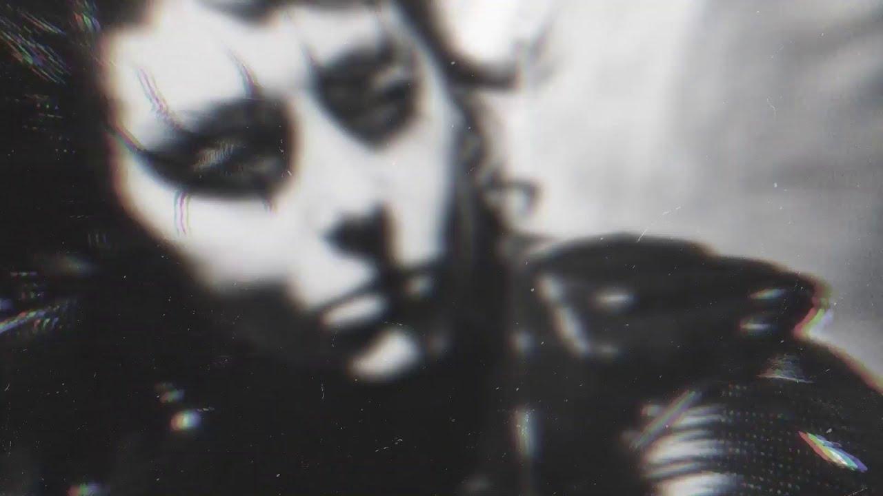 Louisahhh - Love is a Punk (Official Audio)