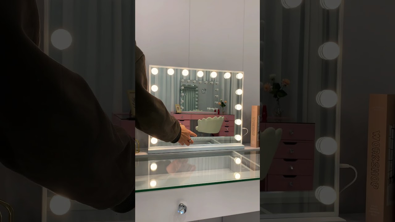 Hollywood 15 Bulbs Light Mirror 