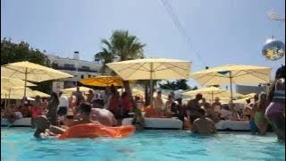 Super hot girls at the ibiza pool party