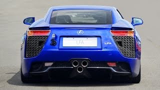 Lexus LFA on Top Gear test track - epic V10 sounds!