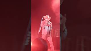 dustin lynch Louisville ky April 9th 2022