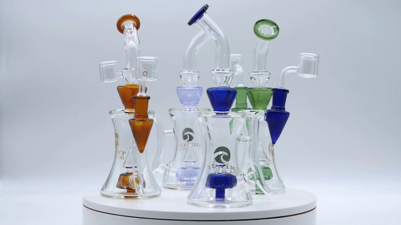 Tsunami Showerhead Pyramid Water Pipe (10")