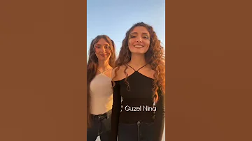 التوأم التركي بيزا و ميرفا يغنون أغنية إسبانية ملياردير مترجمة بالعربية Beyza And Merve Bilionera 
