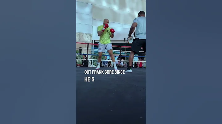 NBA All-Star Deron Williams vs. NFL Pro Bowler Frank Gore Boxing Match! #shorts - DayDayNews