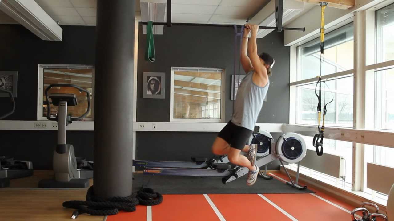 Surf exercise 2, Lat muscles, side abs and chest