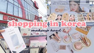shopping in Korea vlog 🇰🇷 daiso best selling makeup ✨ budget friendly makeup haul