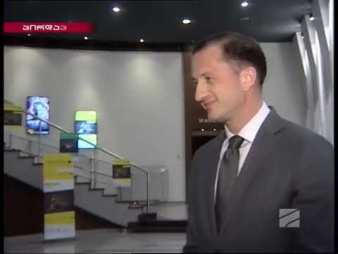 ალი და ნინო - სიუჟეტი