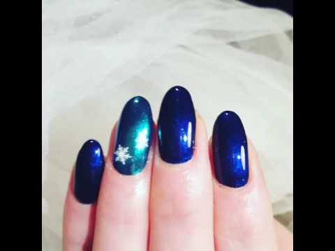 Nail art by Ina Ivantoc - blue glitter gel