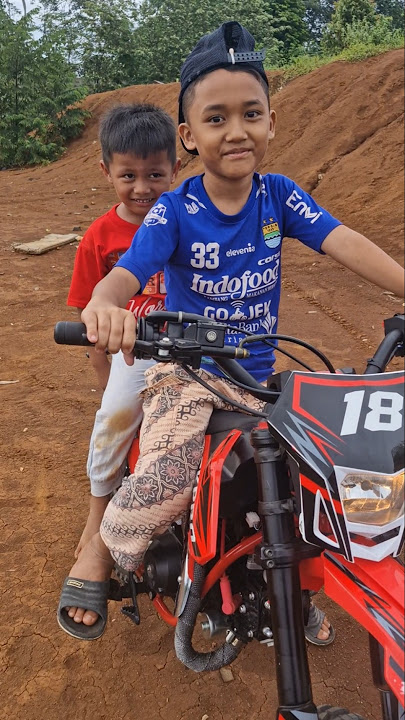 IBNU SAMA FAIS NAIK MOTOR CROSS KECIL 😱😱😱