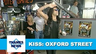 KISS at London Oxford Street HMV | Kiss | Rock Band | TN-92-072-018