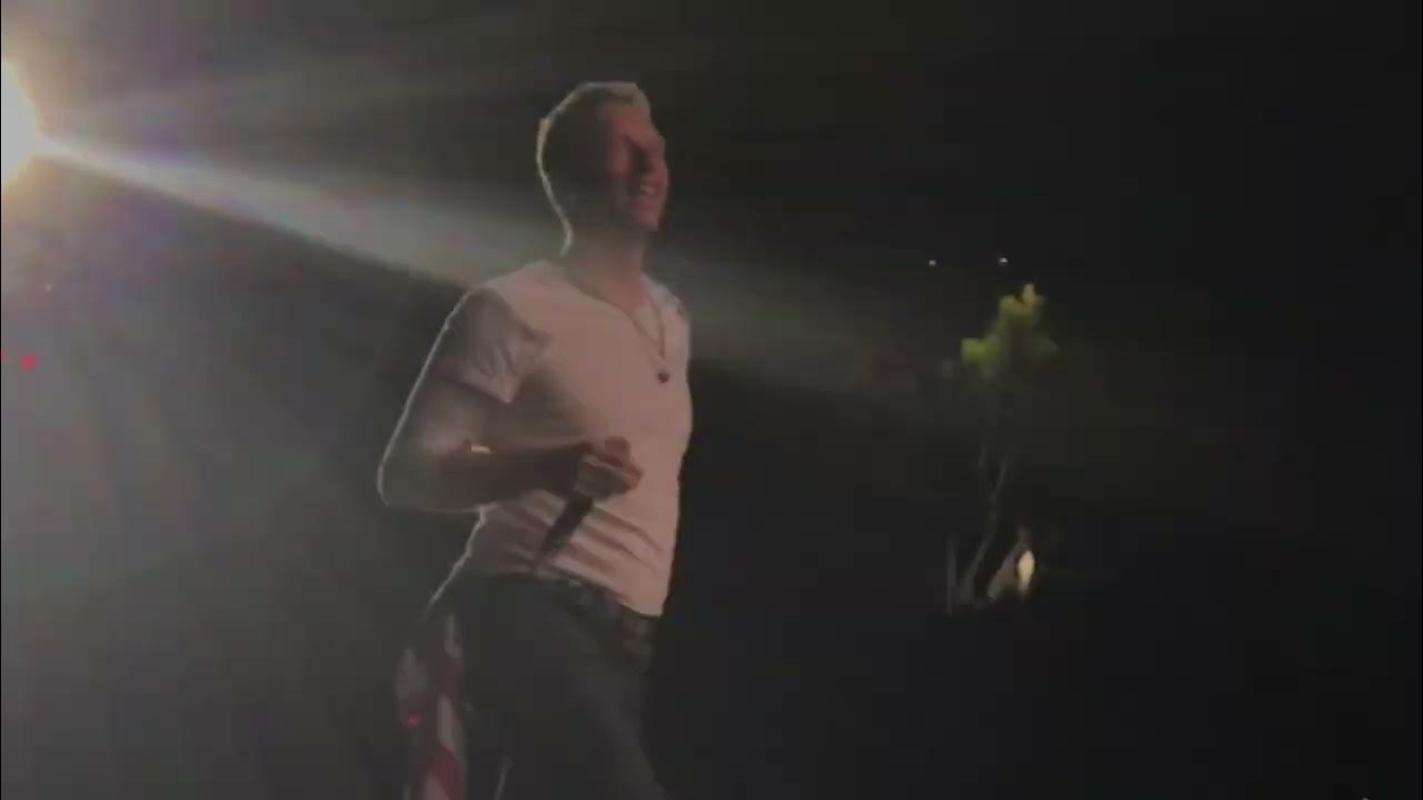 #COLDPLAY hymn for the weekend #frontrow #rosebowl #COLDPLAY hymn for the weekend #frontrow #rosebowl