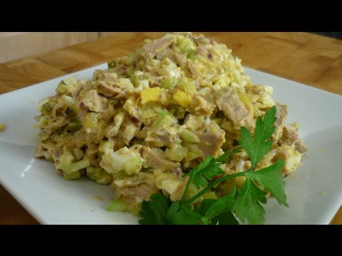 Grilled Ahi Tuna salad