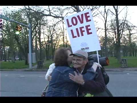 Steve "LOVE LIFE" Fugate receives The Key to Canto...