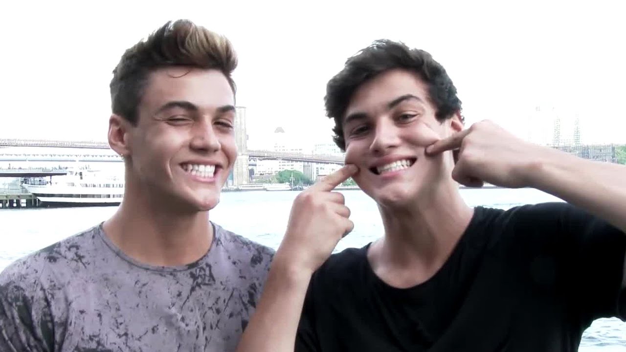 The dolan twins try to make 101 people smile iris youtube
