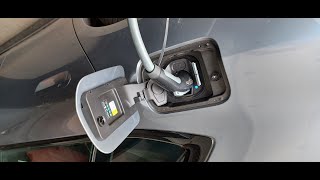 Charging a BMW i4