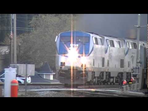 The Amtrak Crescent #19 w/ Big Moe & 3 Engines! Au...