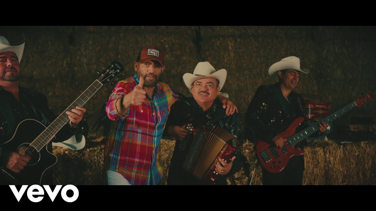 Pancho Barraza, Los Ciclones Del Arroyo - De Esta Sierra, A La Otra Sierra