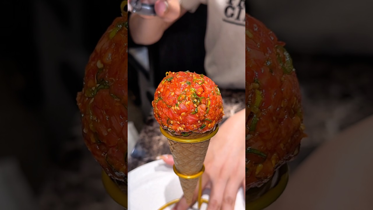 How yukhoe is served in Japan🇯🇵 #japanesefood #wagyu #大好物は高カロリー