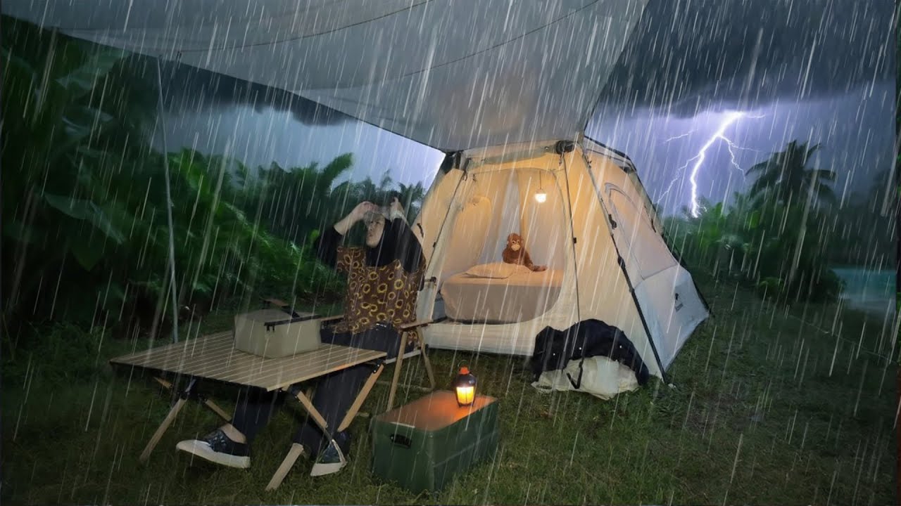LONG HEAVY RAIN‼ SOLO CAMPING IN HEAVY RAIN AND THUNDERSTORM | RELAXING ...