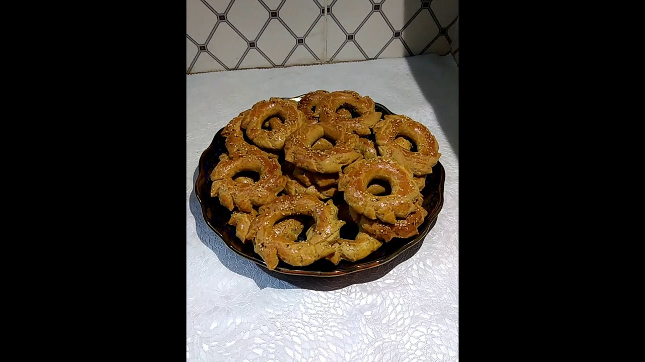 كعك تلمسان كعك الهمة والشان 😍ذوق خفة وشكل وصفة ناجحة وسهلة بزاف  لي تحب ديره كمشروع فيه فايدة كبيرة