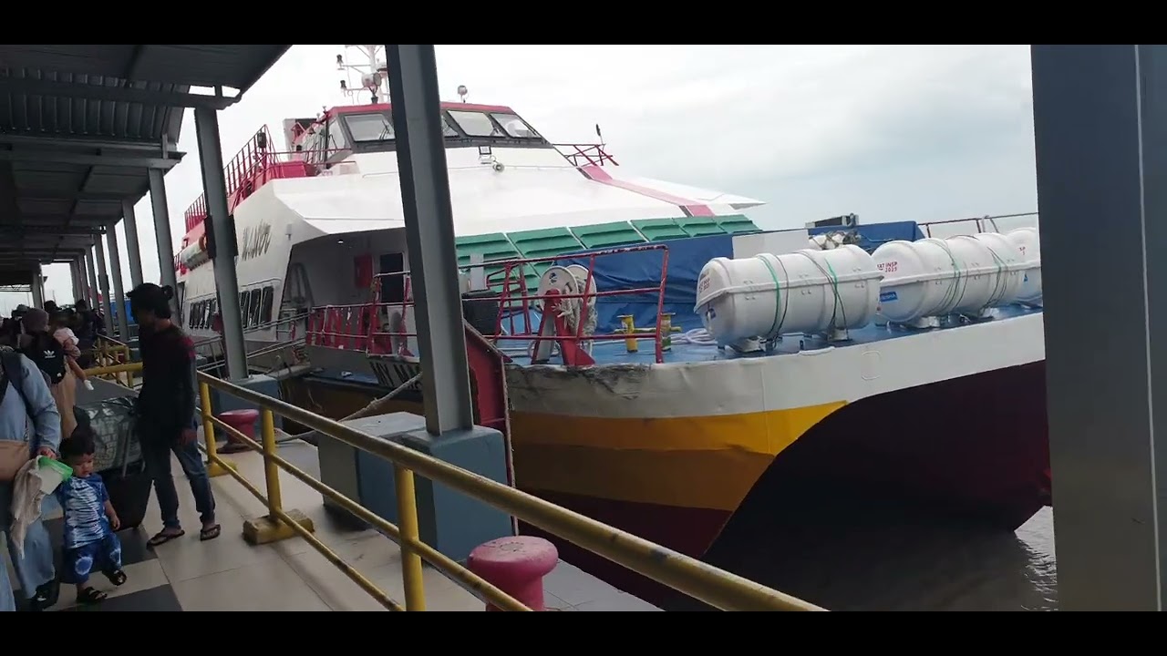 2962 My Master Ferry ⛴ sampai Kuala Perlis 2 pm dari Terminal Kuah ...