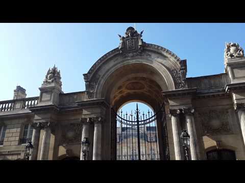 Portail d'entrée de l'Élysée